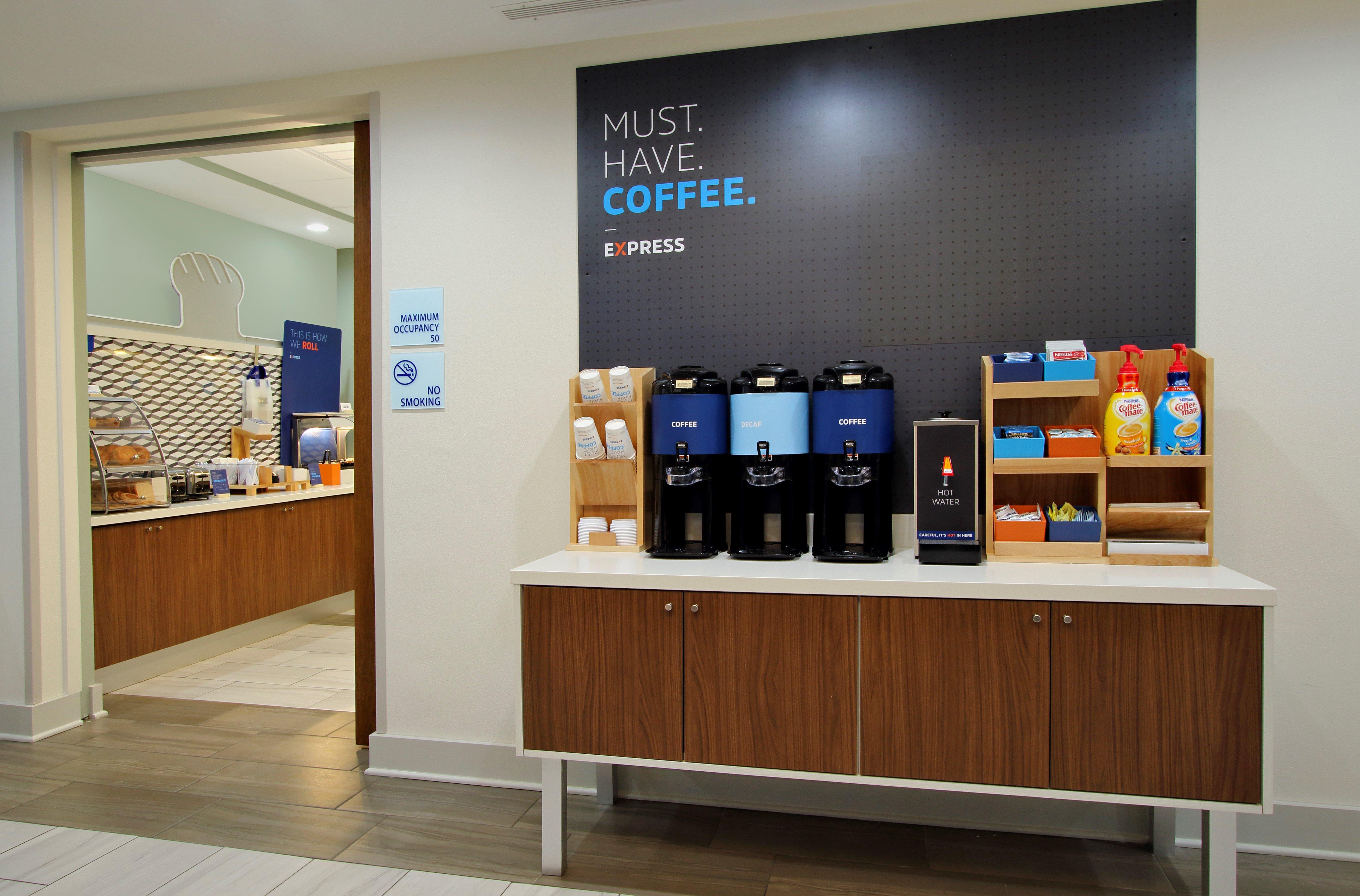 Holiday Inn Express Philadelphia Airport By Ihg Есингтън Екстериор снимка